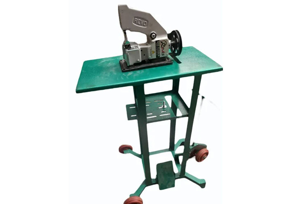Sewing-Machine-Stand